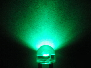 100PCS 10MM ultra bright green led w/ 55 deg 50,000MCD